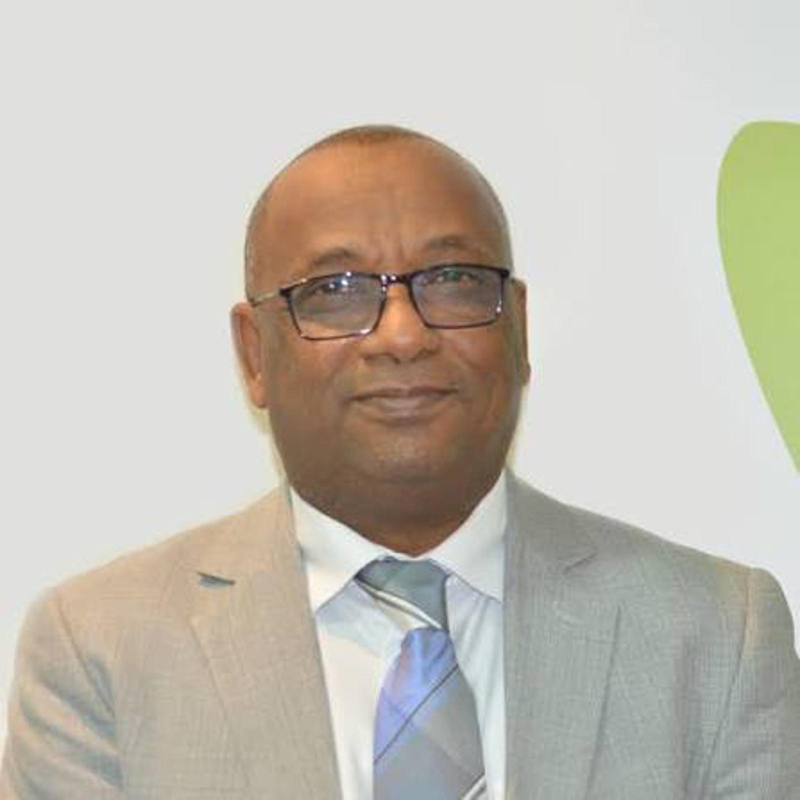 عادل محمد علي بله